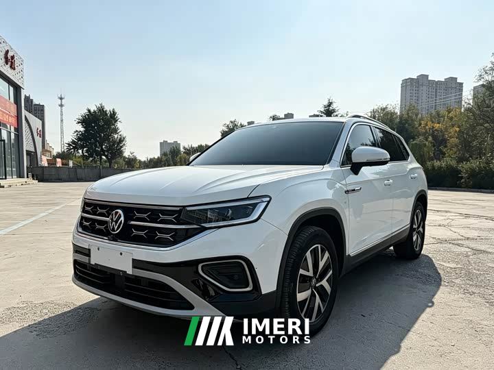 Volkswagen Taos 280TSI FWD Luxury Plus Advanced Edition - автомобиль из Китая