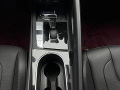 Hyundai Elantra 1.5L CVT Luxury - ფოტო 12