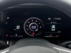 Hyundai Elantra 1.5L CVT Luxury - ფოტო 17