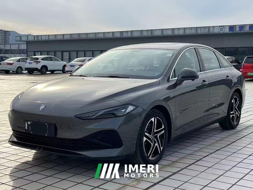 Roewe D7 Plug-in Hybrid 1.5L 125km World Champion Flagship Edition - car from China