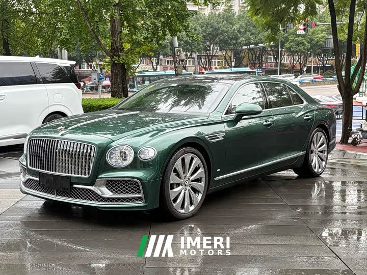 Bentley Flying Spur 4.0T V8 Standard Edition - автомобиль из Китая