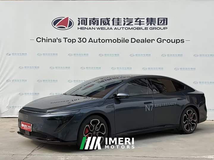 Nissan N7 625 Max Black Knight - автомобиль из Китая