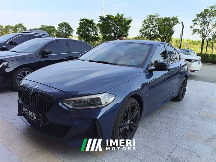 BMW 1 Series 125i M Sport Night Edition - автомобиль из Китая