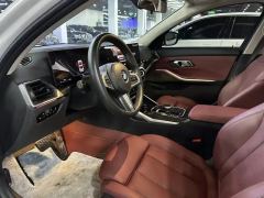 BMW 3 Series 325i M Sport Package - ფოტო 4