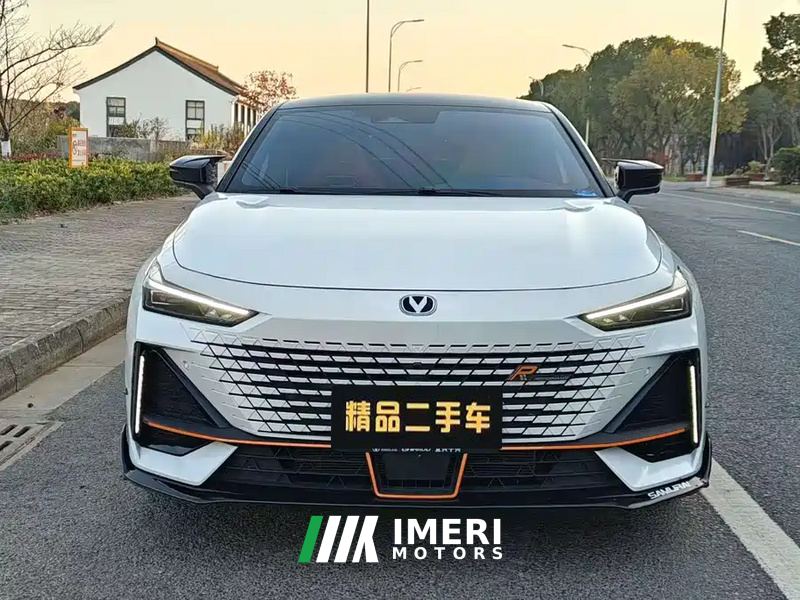 Changan UNI-V 1.5T Sport Edition - ავტომობილი ჩინეთიდან