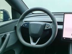 Tesla Model Y Rear-Wheel Drive - ფოტო 17