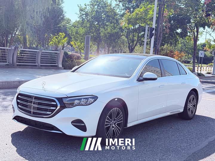 Mercedes-Benz E-Class E 260 L - автомобиль из Китая