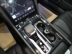 FAW Hongqi H5 PHEV 130 Super Hybrid Edition - photo 13