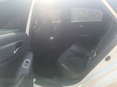 Toyota Avalon Dual-Engine 2.5L Luxury Edition - фото 6