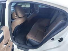 Lexus ES 200 Premium Edition - фото 6