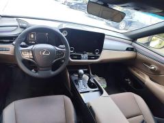 Lexus ES 200 Premium Edition - фото 7