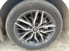 BYD Qin PLUS DM-i Champion Edition 1.5L 120km Leading Edition - photo 6
