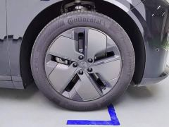 Li Auto i8 Standard Edition - photo 6