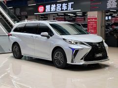 Toyota Sienna 2.5L Hybrid Comfort Edition - фото 3