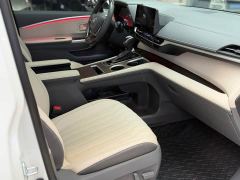 Toyota Sienna 2.5L Hybrid Comfort Edition - фото 9