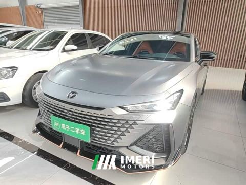 2024 Changan UNI-V 2.0T Sharp Speed Edition - автомобиль из Китая