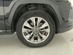 Toyota Vland 2.0L CVT AWD Luxury - photo 6