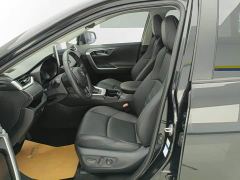 Toyota Vland 2.0L CVT AWD Luxury - photo 9