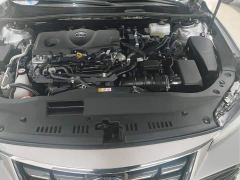 Toyota Avalon Hybrid 2.5L XLE Premium - фото 10
