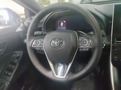 Toyota Avalon Hybrid 2.5L XLE Premium - фото 15