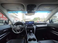 Toyota Weisa 2.0L CVT Two-Wheel Drive Premium Edition - фото 6