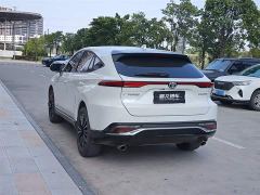Toyota Weisa 2.0L CVT Two-Wheel Drive Premium Edition - фото 7