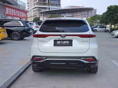 Toyota Weisa 2.0L CVT Two-Wheel Drive Premium Edition - фото 8