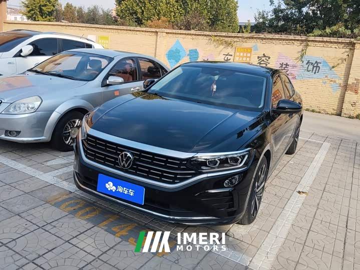 Volkswagen Passat Facelift 330TSI Luxury - ავტომობილი ჩინეთიდან