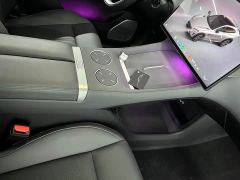 Xiaomi YU7 Rear-Wheel Drive Standard Edition - ფოტო 14