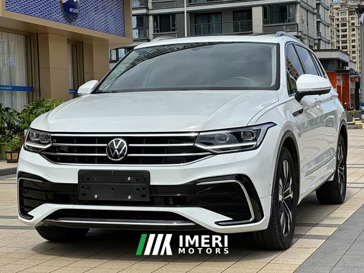 Volkswagen Tiguan L 330TSI Automatic FWD R-Line Comfort Edition - car from China