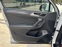 Volkswagen Tiguan L 330TSI Automatic FWD R-Line Comfort Edition - photo 10