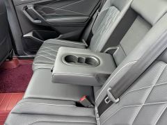 Volkswagen Tiguan L 330TSI Automatic FWD R-Line Comfort Edition - photo 17