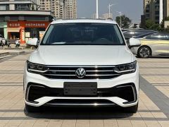 Volkswagen Tiguan L 330TSI Automatic FWD R-Line Comfort Edition - photo 2