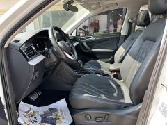 Volkswagen Tiguan L 330TSI Automatic FWD R-Line Comfort Edition - photo 9