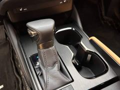 Lexus ES 200 Excellence Edition - ფოტო 15