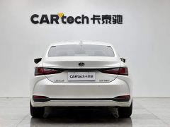 Lexus ES 200 Excellence Edition - ფოტო 4
