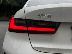 BMW 3 Series 325Li M Sport Package - ფოტო 18
