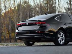 Honda Accord 260TURBO Luxury Edition - photo 7