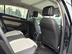 Volkswagen Magotan 2 Million Units Commemorative Edition 330TSI DSG Leading Version - фото 11