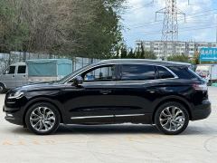 Lincoln Explorer 2.0T AWD Elite - photo 3