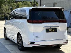 Denza D9 DM-i 970 AWD Flagship - ფოტო 4
