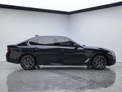 BMW 5 Series Facelift 530Li M Sport Luxury - photo 7