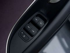Xiaomi SU7 Rear-Wheel Drive Long Range Smart Driving Edition - ფოტო 17