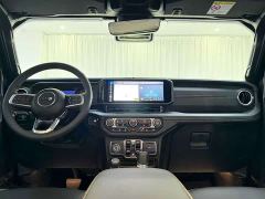 Jeep Wrangler 2.0T Sahara Four-Door - ფოტო 3