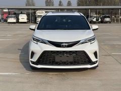Toyota Gravia 2.5L Hybrid Prestige Plus AWD - фото 2