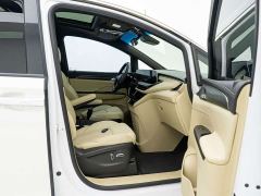 Buick GL8 ES Land Respect 653T Luxury - фото 11