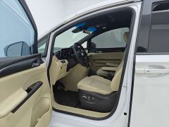 Buick GL8 ES Land Respect 653T Luxury - фото 18