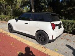 BMW Electric MINI Cooper 452km COOPER SE Artist Edition - ფოტო 3