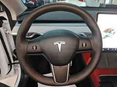Tesla Model Y Long Range All-Wheel Drive - ფოტო 10