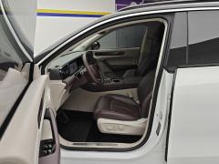 Leapmotor C11 EREV 300 Exclusive Edition - ფოტო 14